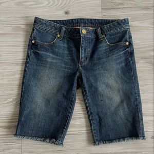 Tory Burch Denim Jean Bermuda Shorts Raw Cut off Hem
 Size 28